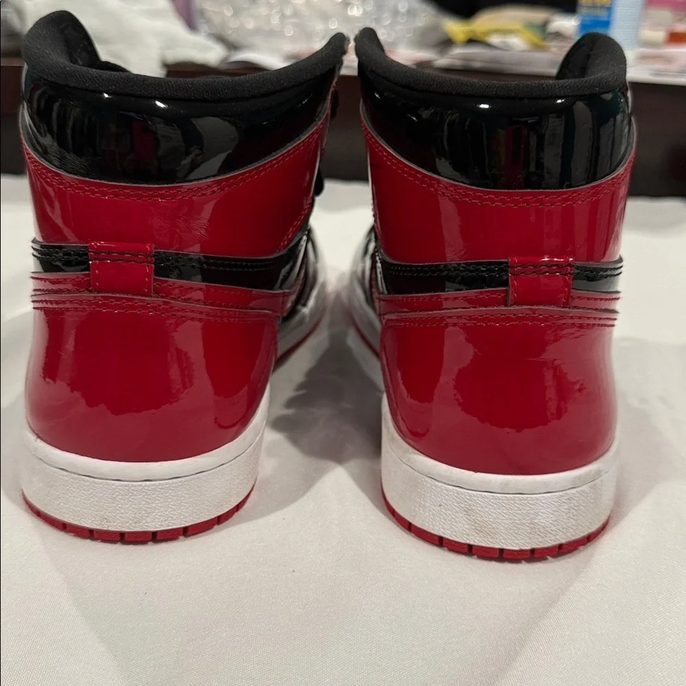 Jordan 1 retro high OG patent Bred. Men’s size 8.5.